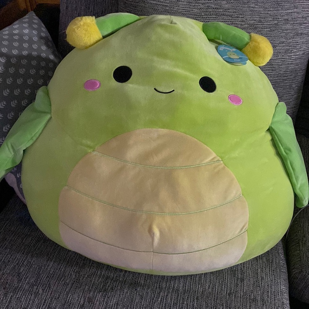 24” Pilar Squishmallow